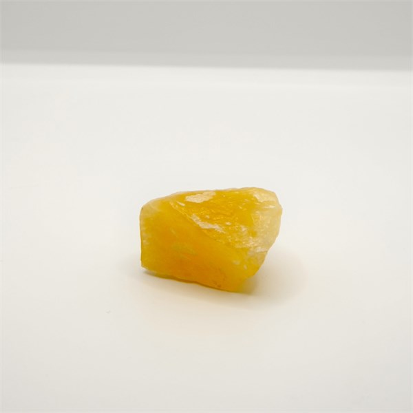 Кальцит желтый 2-5 см, под коллекцию, Китай 1678