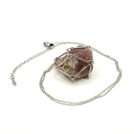 Сердолик 3-5 см, необработанный, с подвеской, Россия 1698