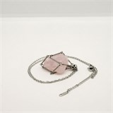 Розовый кварц 2-5 см, необработанный, с подвеской, Бразилия 1691